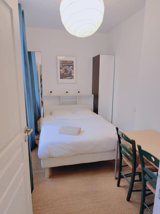 Appartement Lumineux Et Calme Parking Gratuit Lille Ngoại thất bức ảnh
